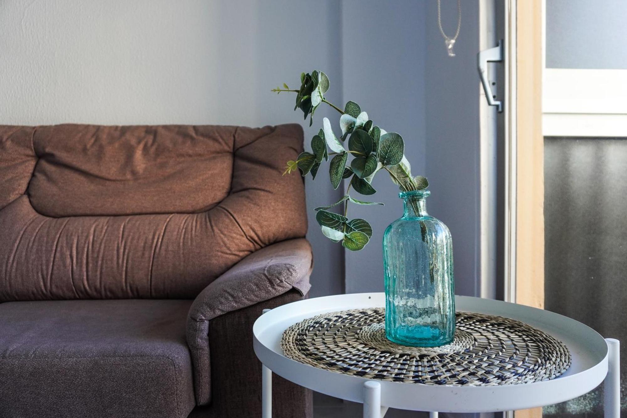 Modern Close To The With Pool Apartment
