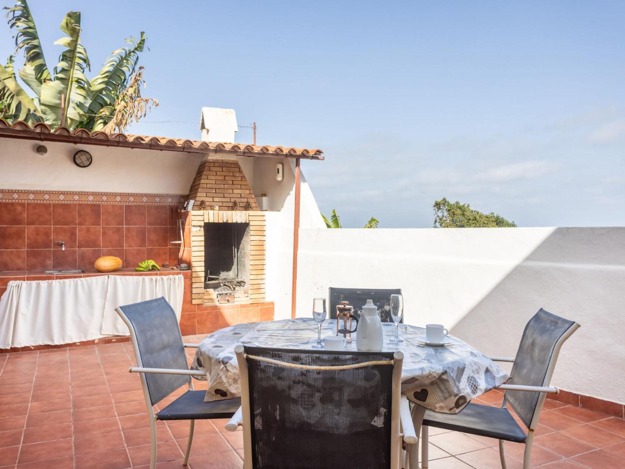 Barreto By Interhome Loma-asunnot
