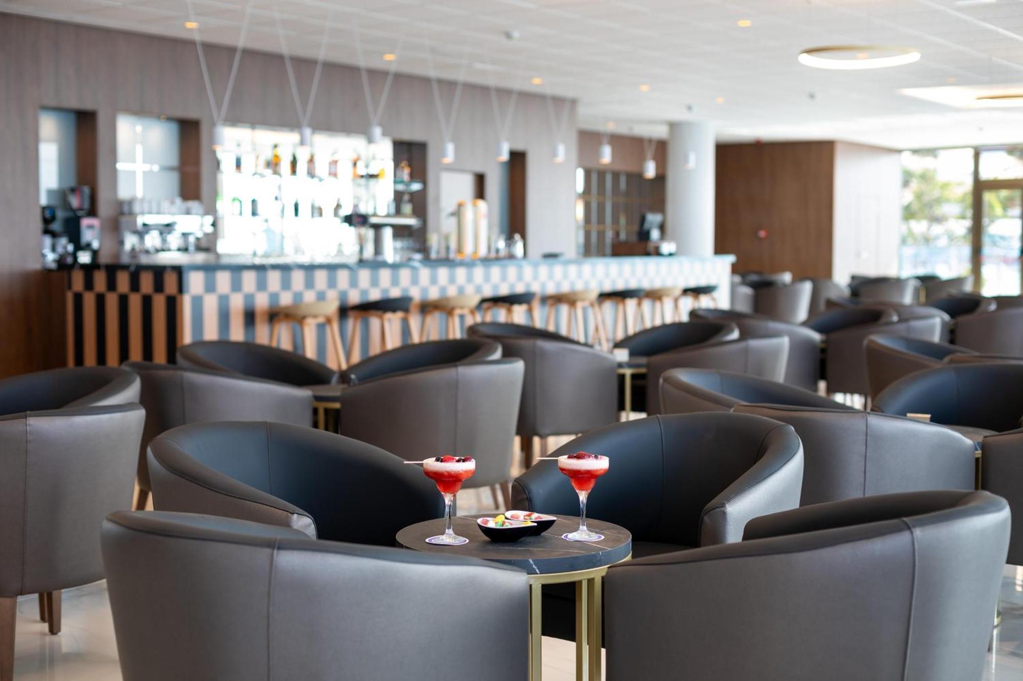 Hotel Semiramis 5*