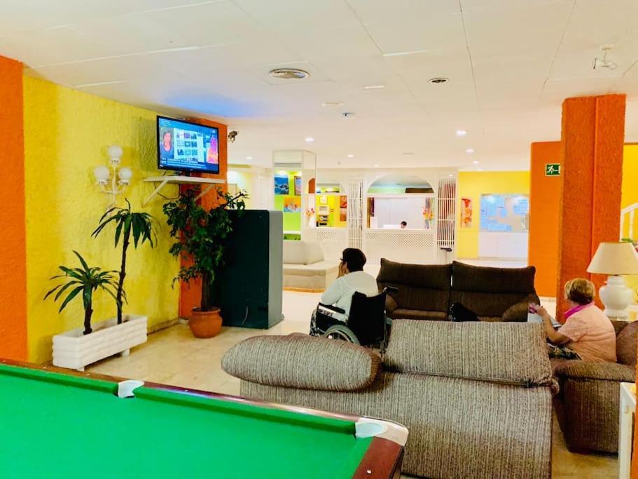 Apartamento Estudio ático Sol Y Playa Piscina