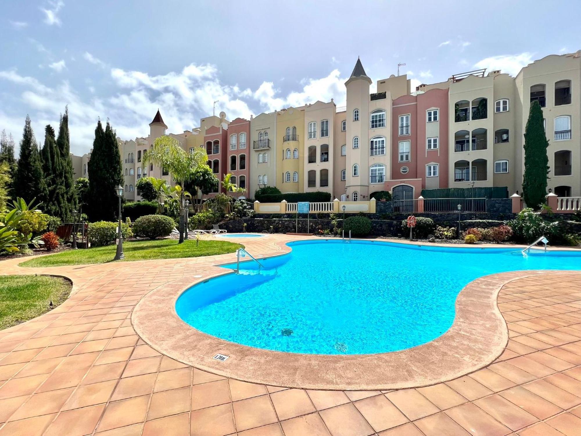 Apartamento Apartamento Con Piscina, Free Wifi Y Barbacoa En Santa Ursula, Tenerife Puerto de la Cruz (Tenerife)