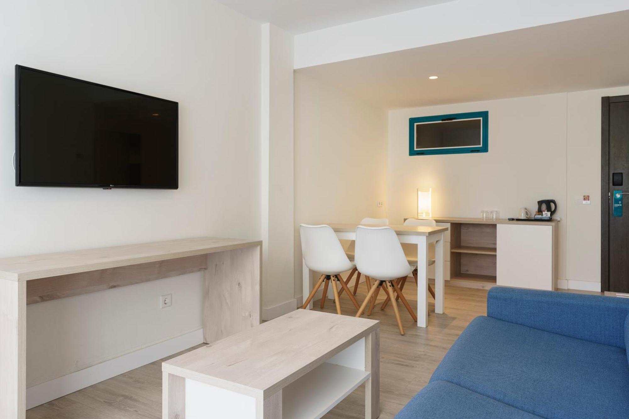Alua Tenerife Hotel 4*