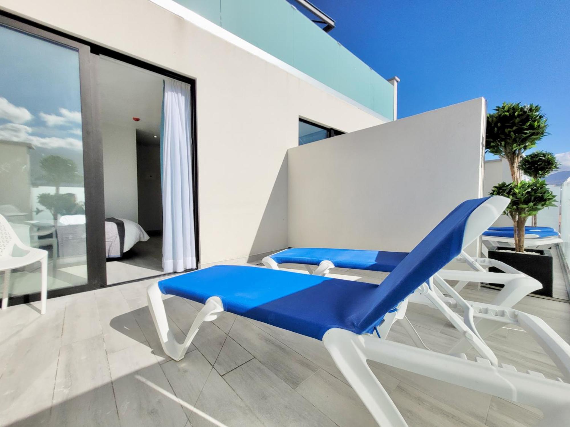 Puerto Azul Otel