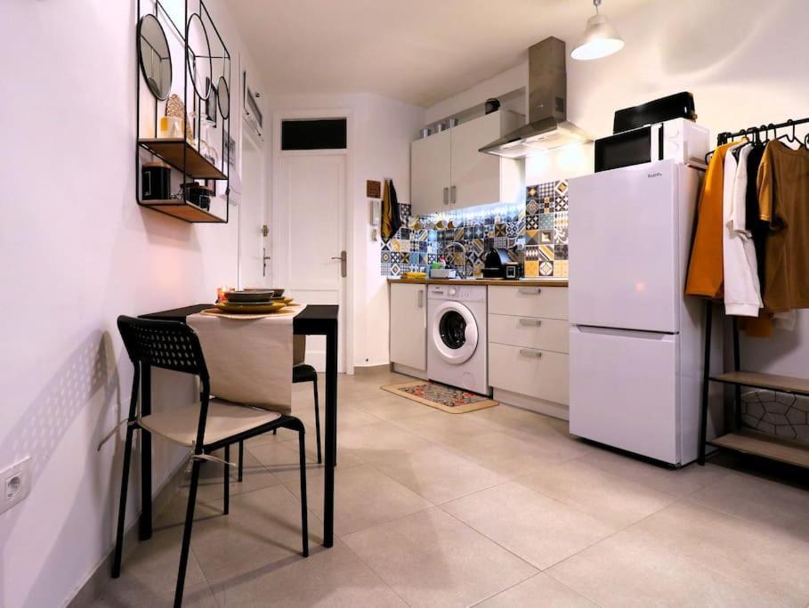 Apartment Estudio Casa Laura *