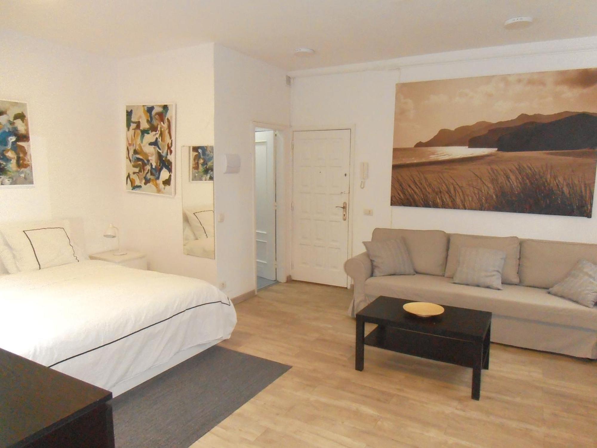 Oasis Garden Apartment *