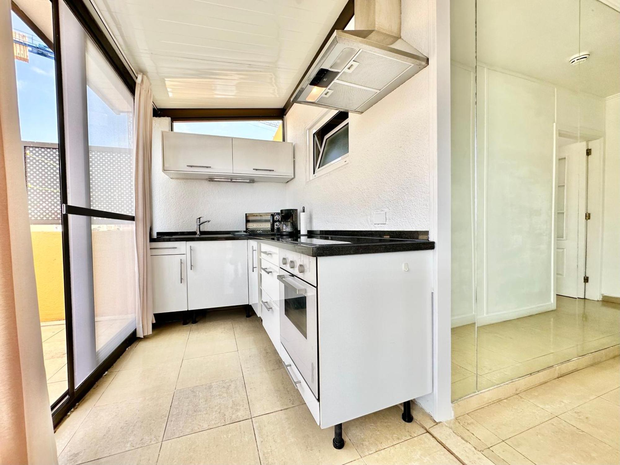 Appartement First Line Attic - Adults Only -
