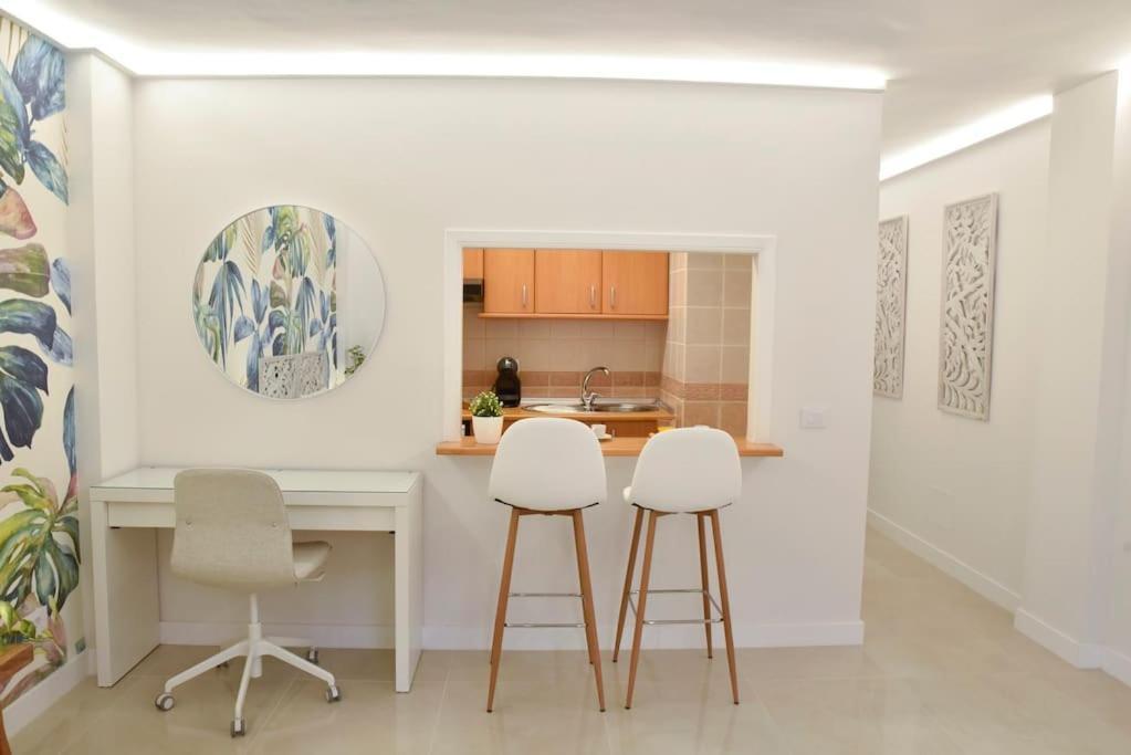 By The Sea Apartment *