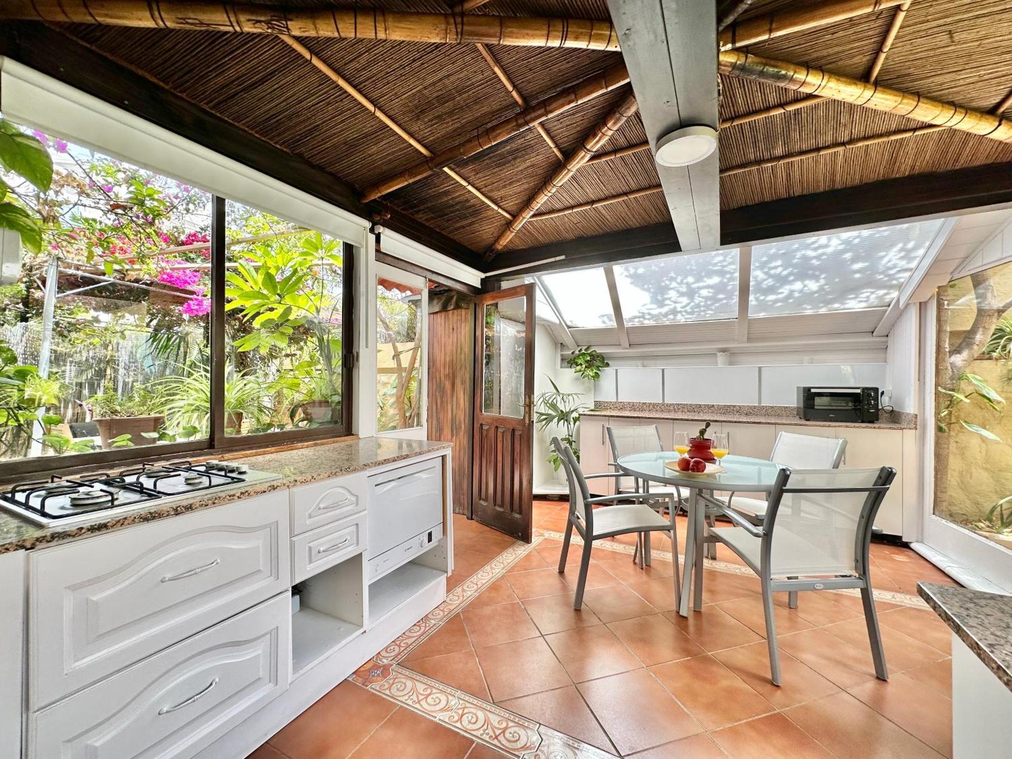 Apartamento Oasis Garden *