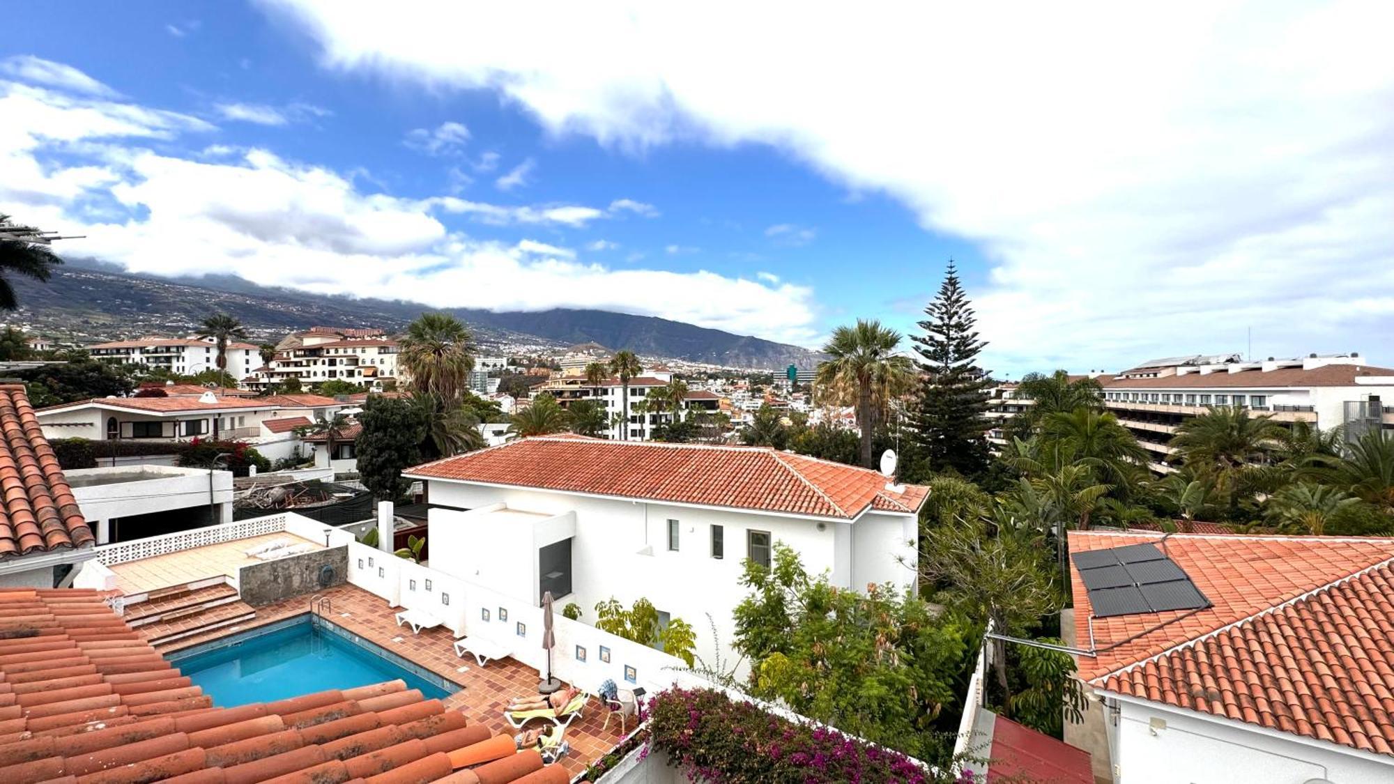 Casa Flor