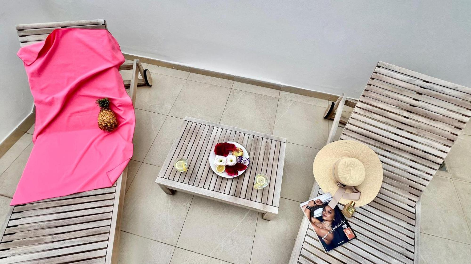 Luxurious With Heated Pool And Ocean Views Villa *