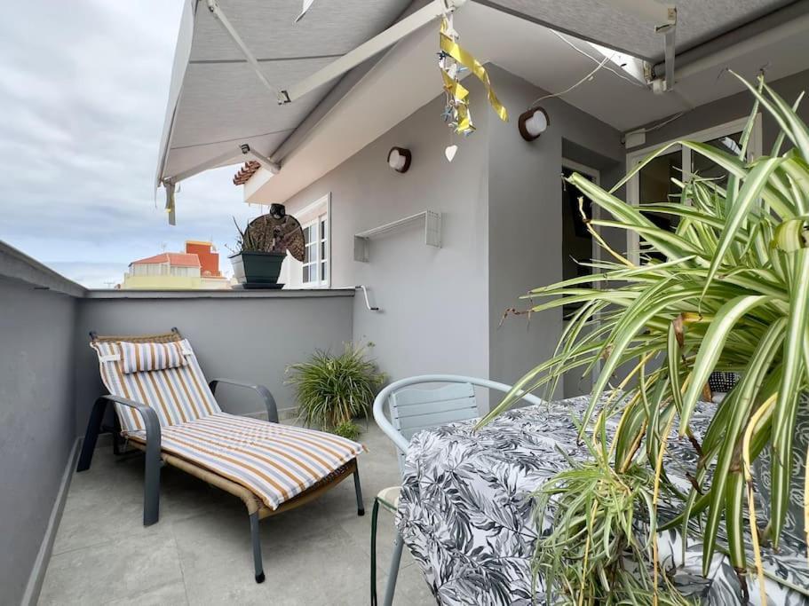 Center Penthouse Near The Apartment *