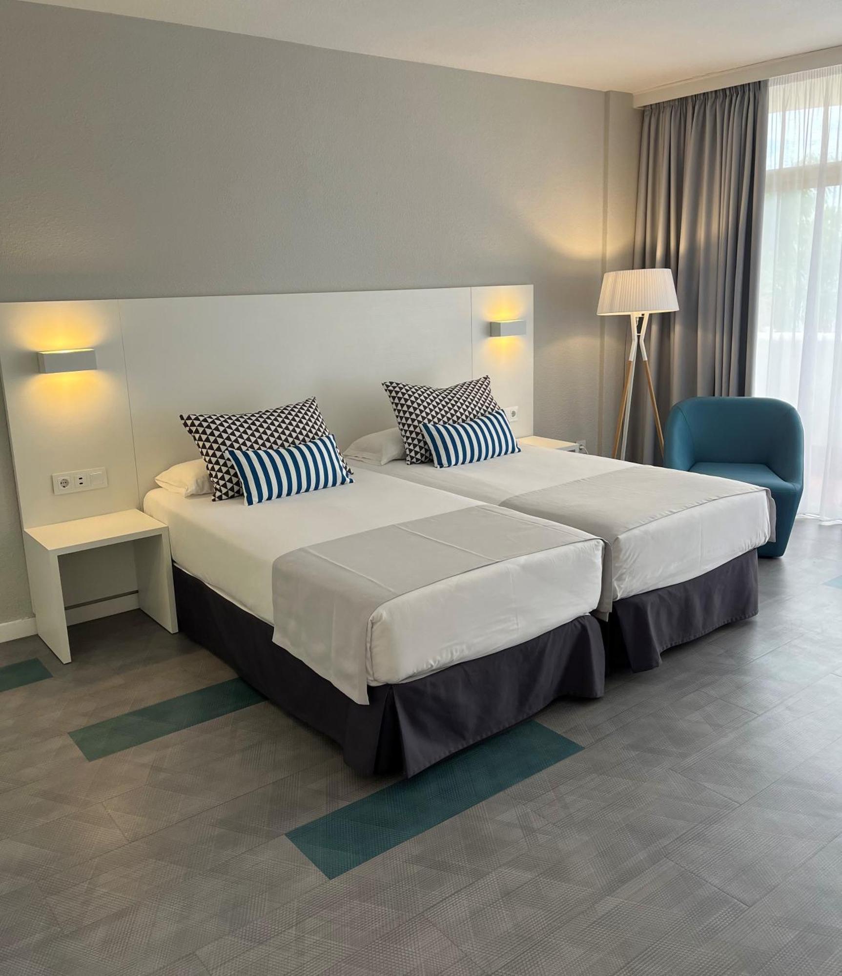 Complejo Blue Sea Puerto Compuesto Por Canarife Y Bonanza Palace Hotel Puerto de la Cruz (Tenerife)