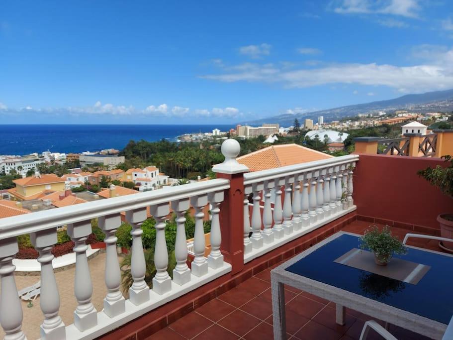 Appartement Vista Al Oceano, 2 Plantas, 3 Dormitorios.