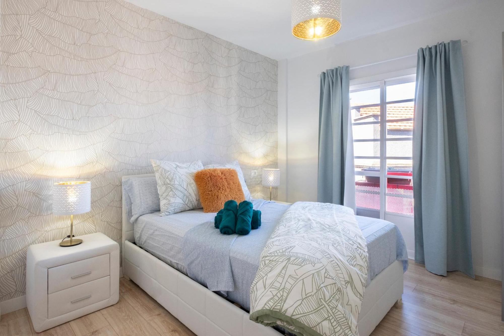 Spacious And Bright Summa Haus Apartment *