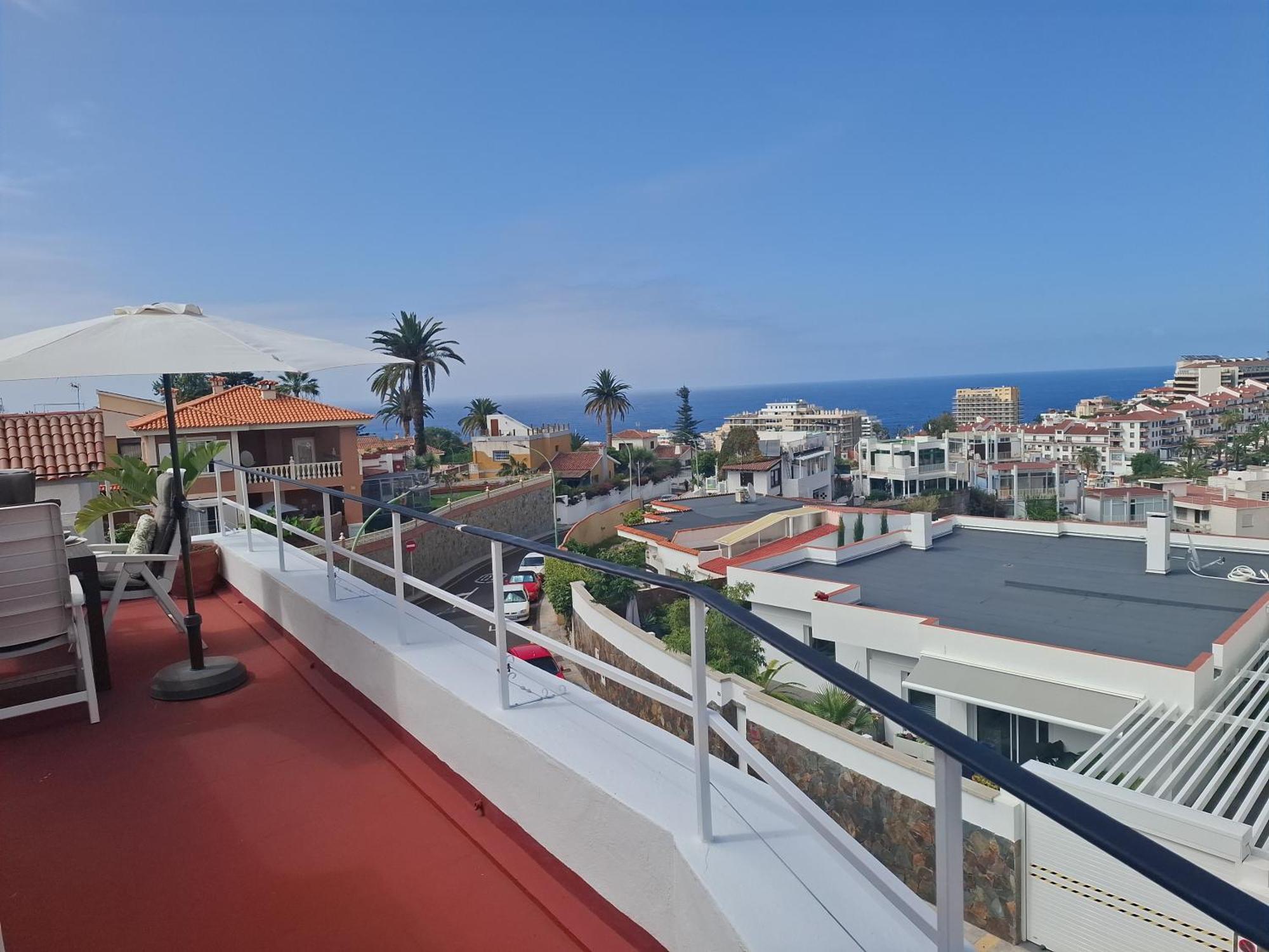 Amazing Penthouse With Sea Views Apartment