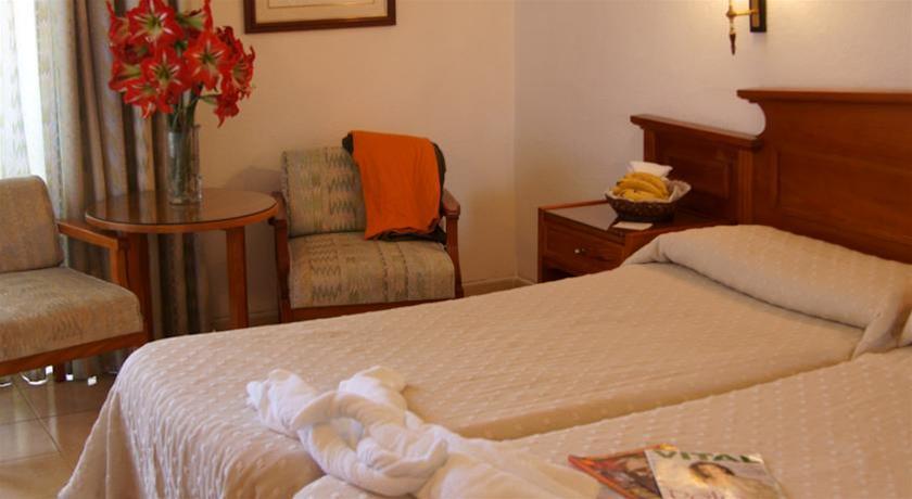 Hotel Hc Magec 4*