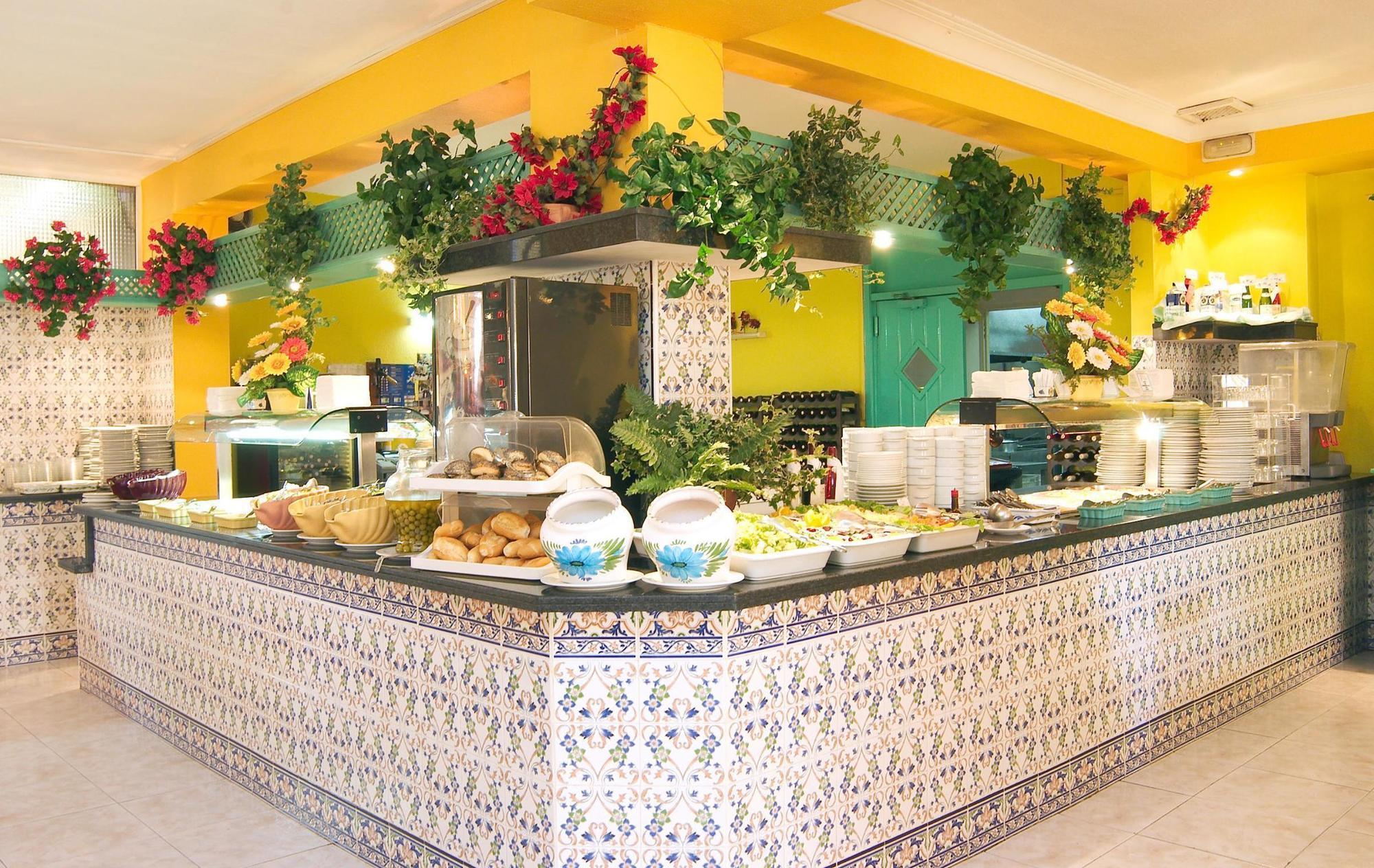 Rf San Borondon Hotel