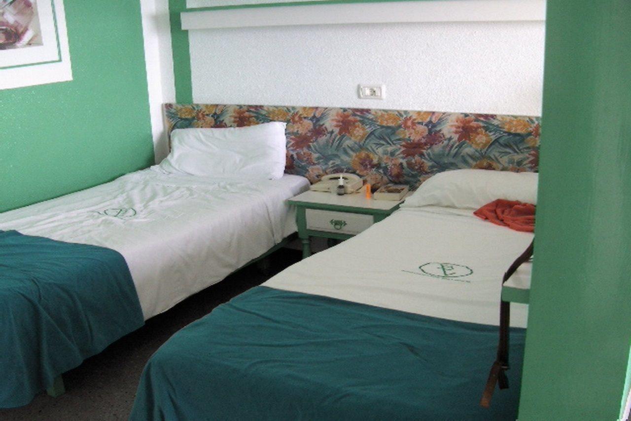 Atlantic Mirage & - Adults Only 4*