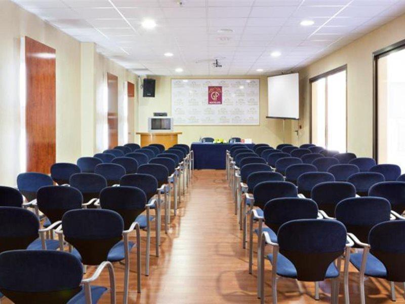Gf Noelia Aparthotel 3*
