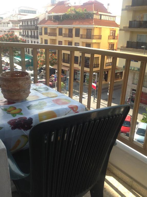 Avenida 4 Apartment