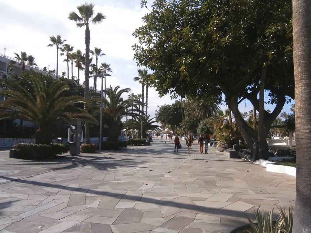 Beach Martianez *