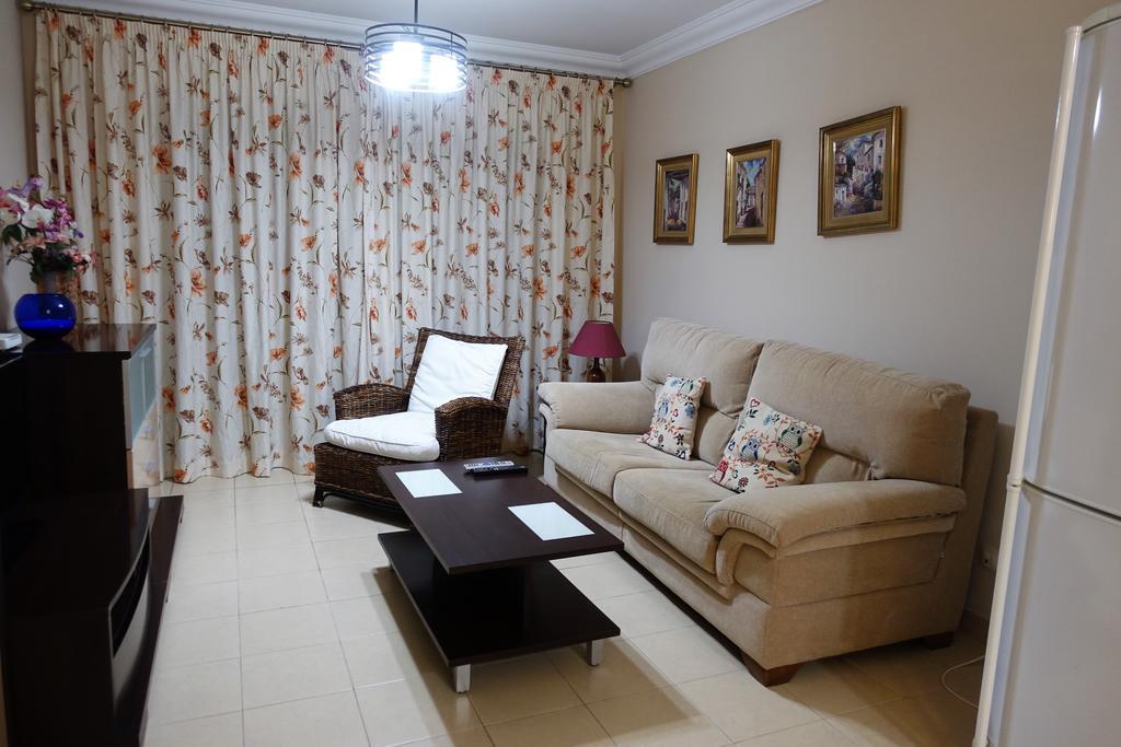 Frailes Apartment *