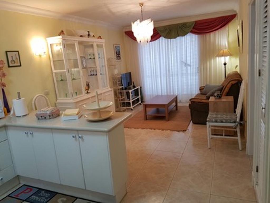 Calle Dr. Celestino Gonzalez Padron Apartment