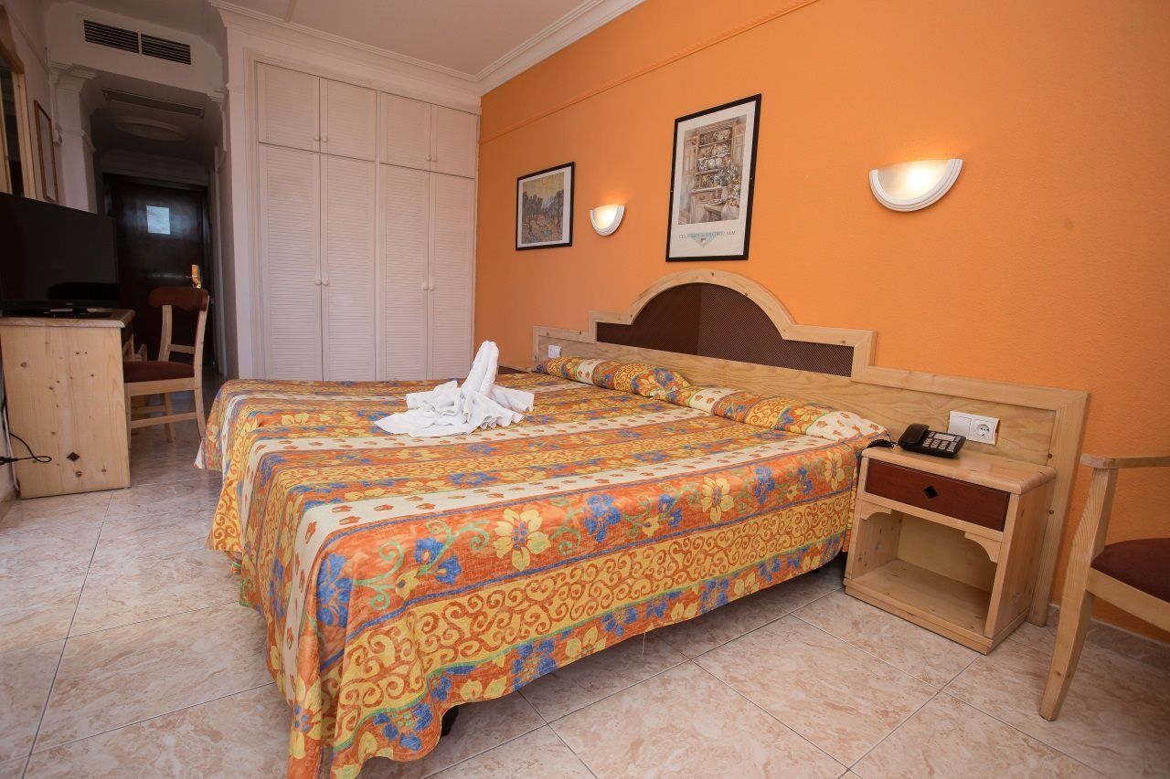 Hotel Checkin Concordia Playa 4*
