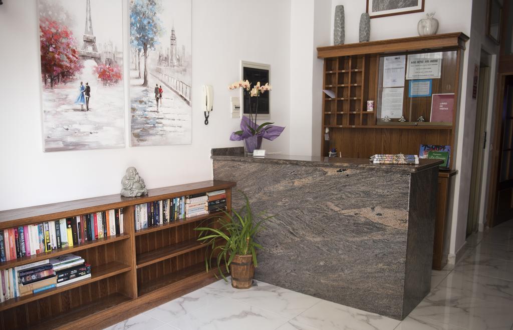 Casa de hóspedes Geranios 2*