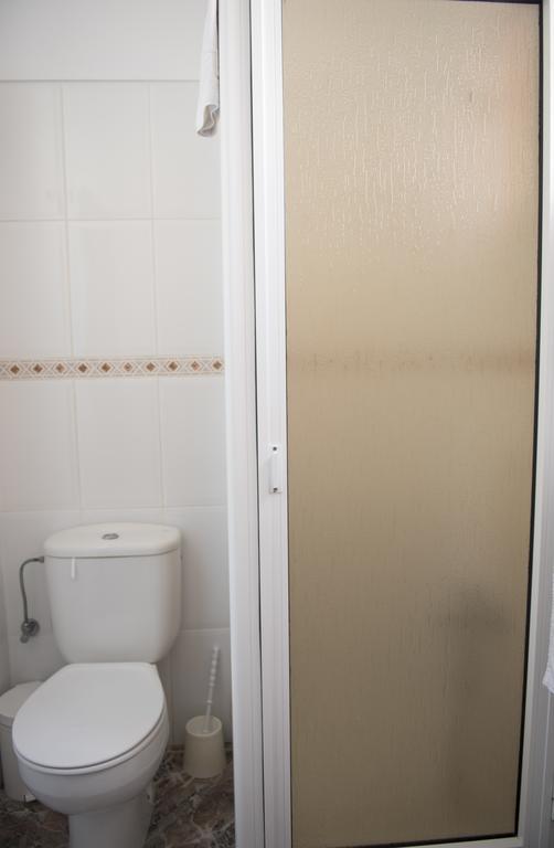 Guest house Geranios 2*