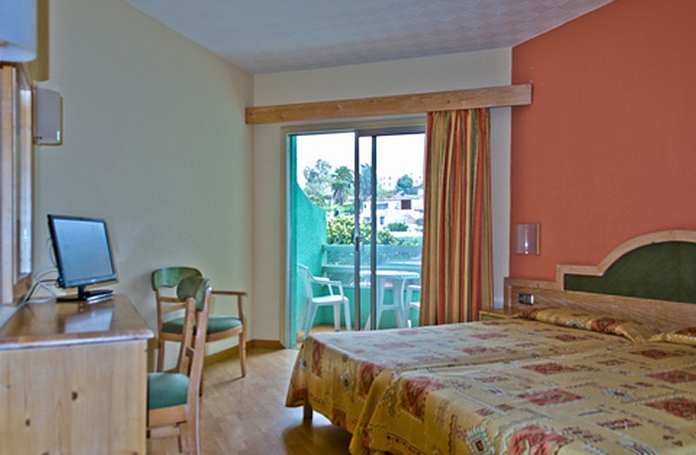 Hotel Dc Xibana Park 3*