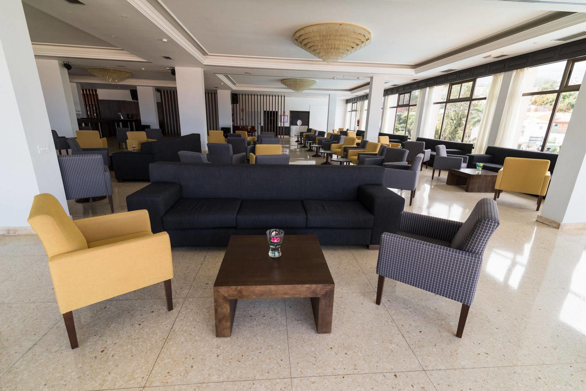 Atlantic El Tope Hotel