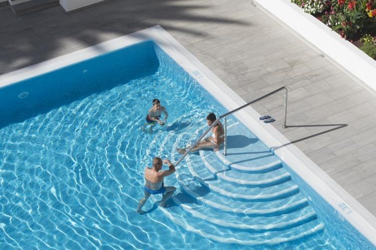 Rf San Borondon Hotel