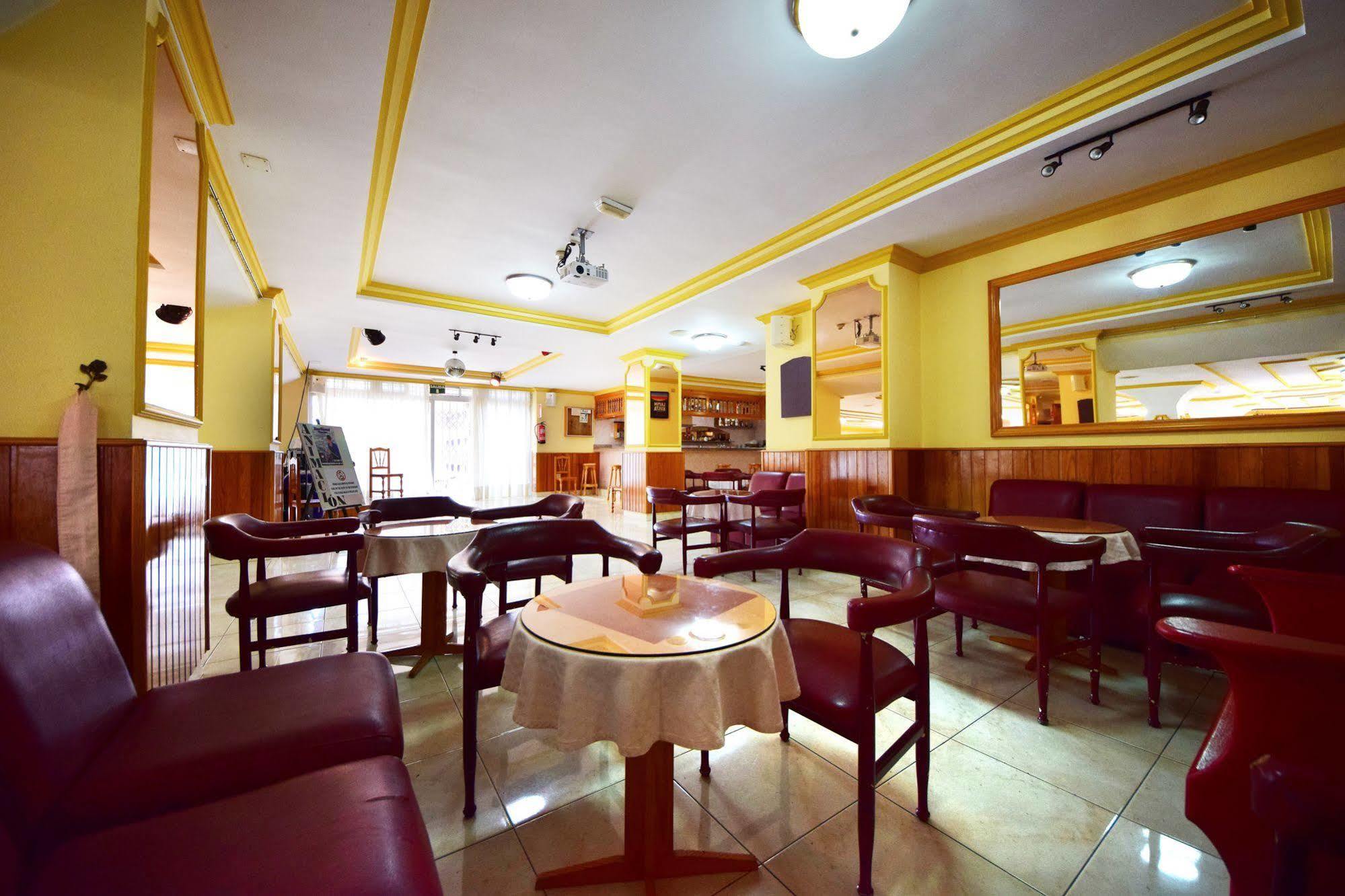 Skyview Tenerife Aparthotel 3*