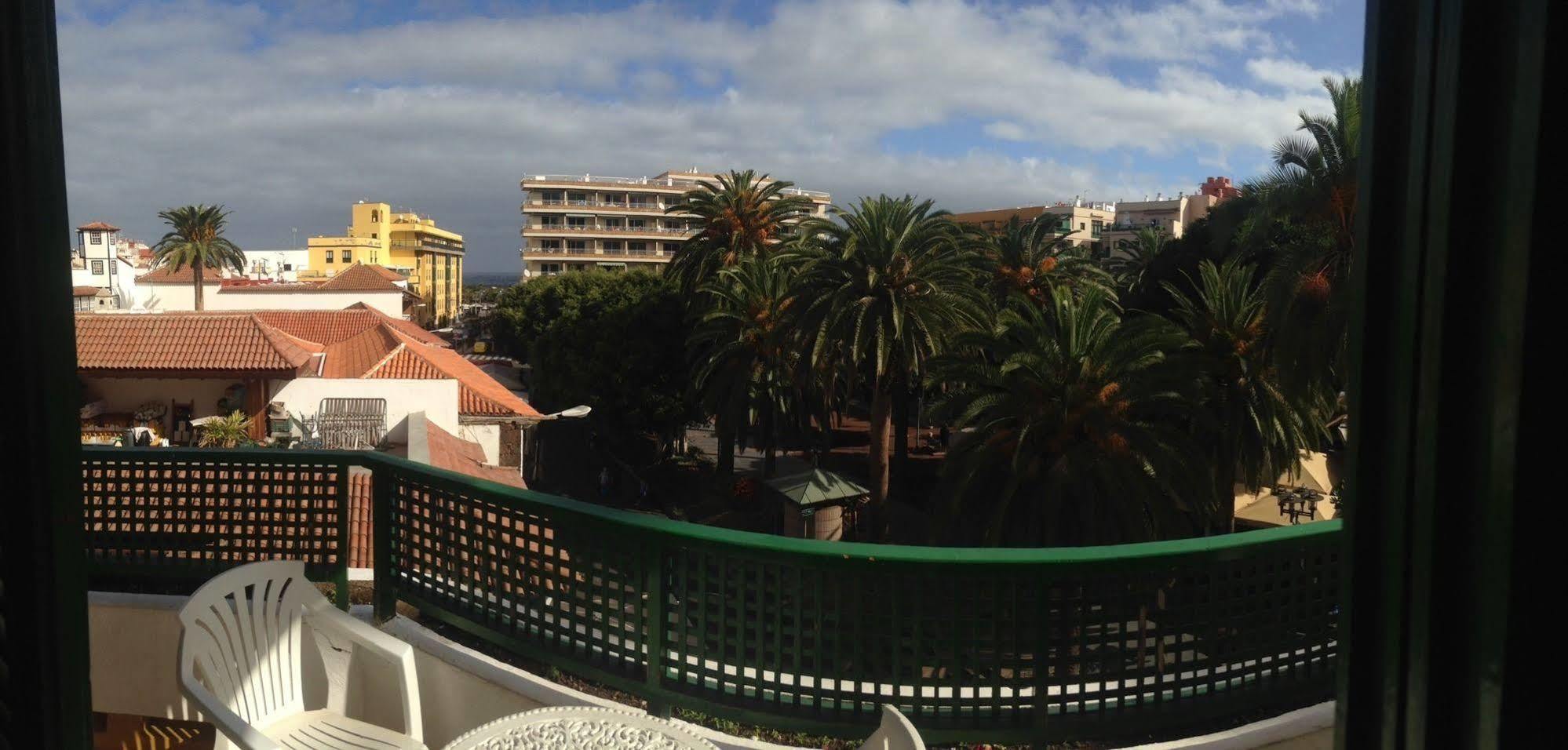 Tropical Hotel 3*
