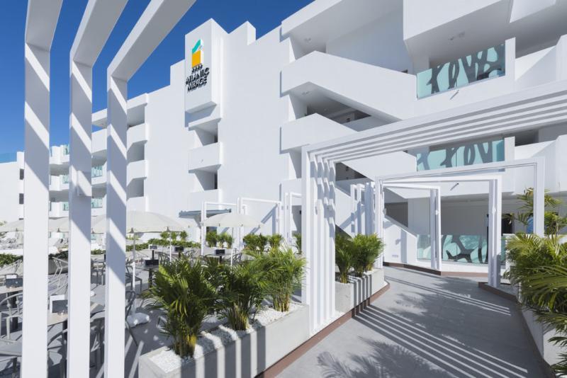 Atlantic Mirage & - Adults Only 4*