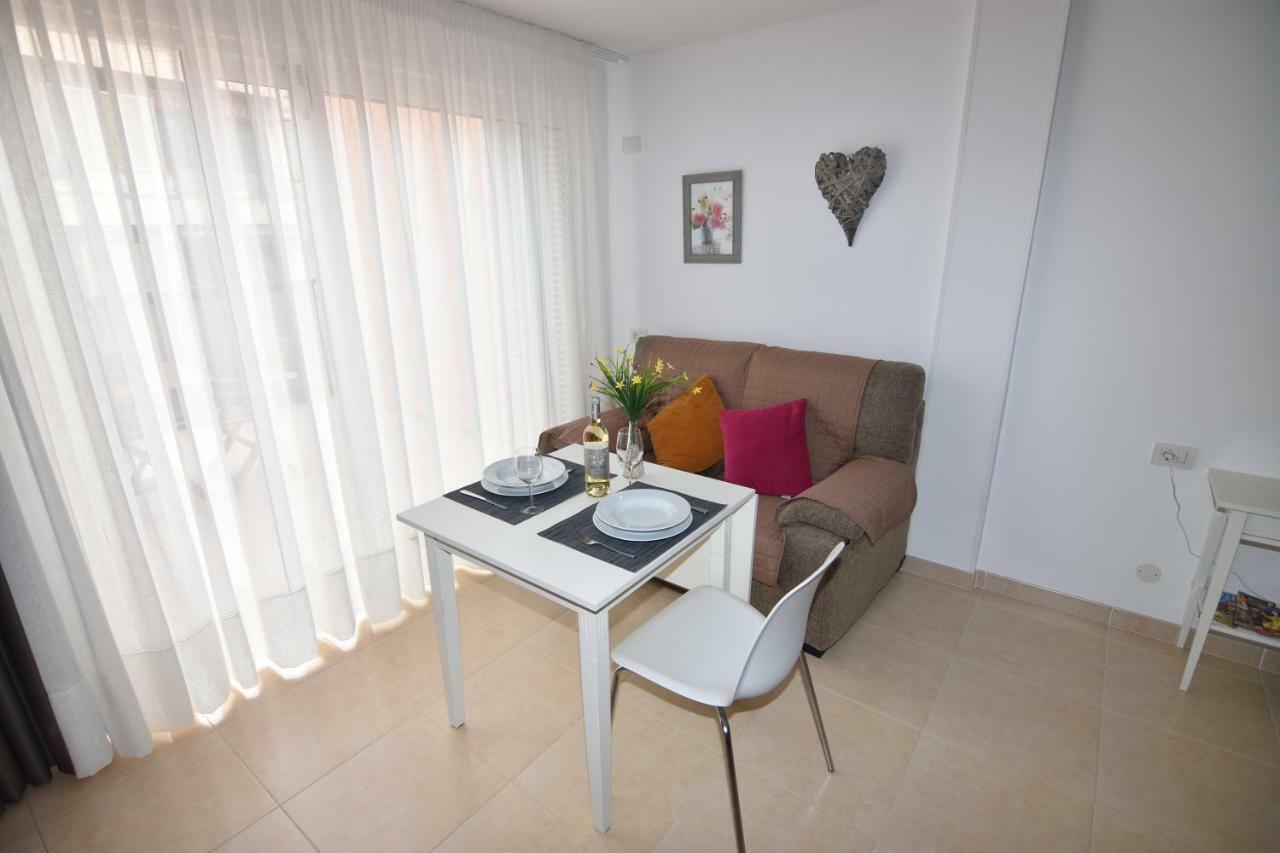 Appartement ático Studio+terraza+wifi Ilimitado+satélite