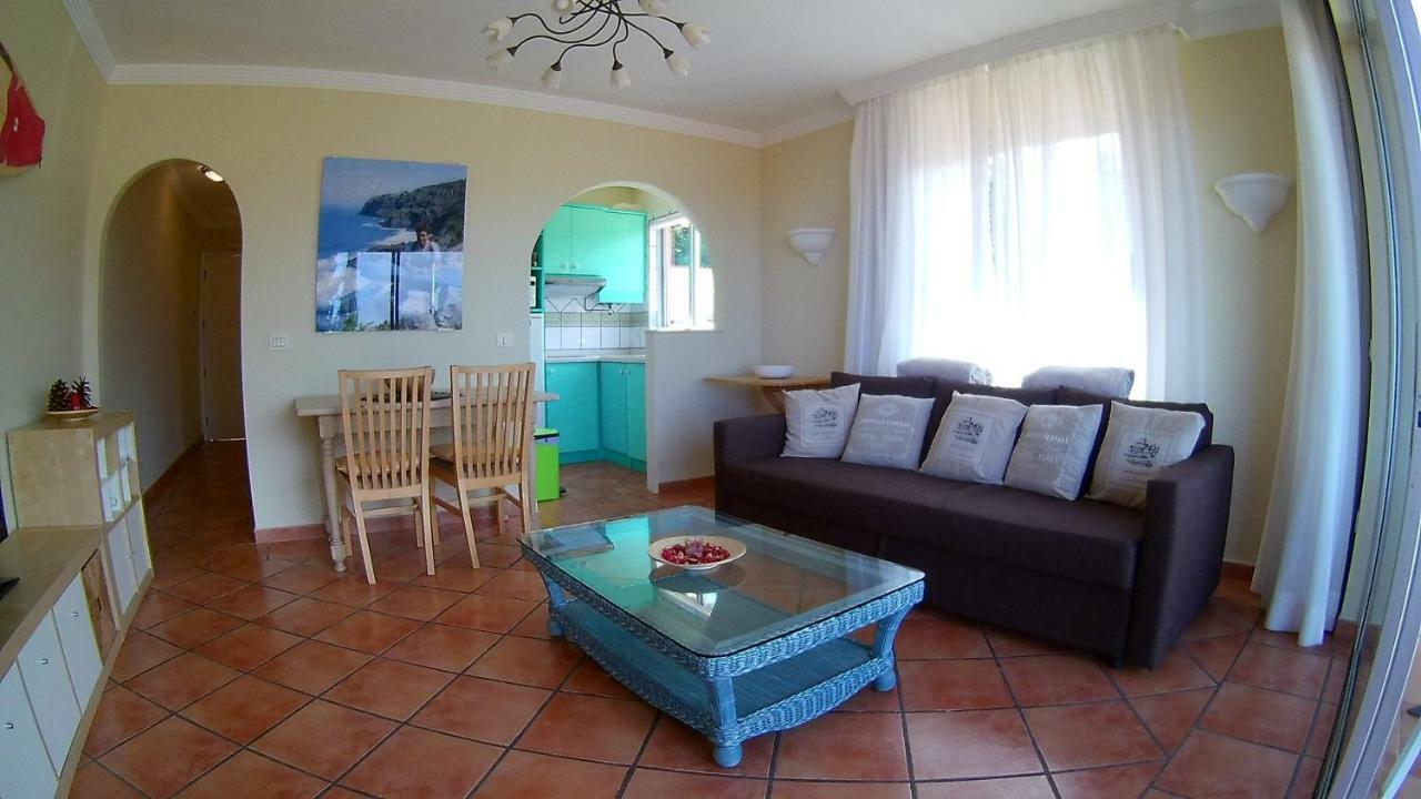 Wolf House Holiday home *