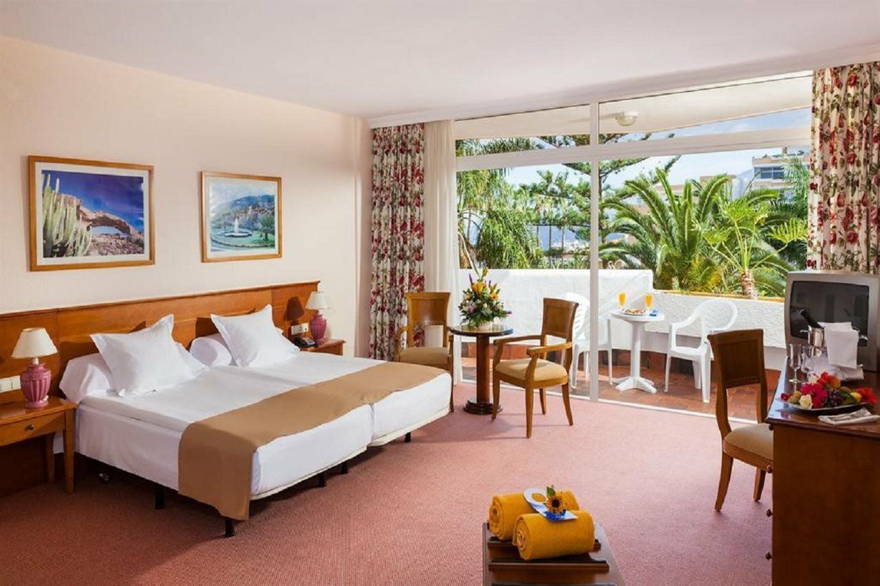 Complejo Blue Sea Puerto Compuesto Por Canarife Y Bonanza Palace Hotel 4*