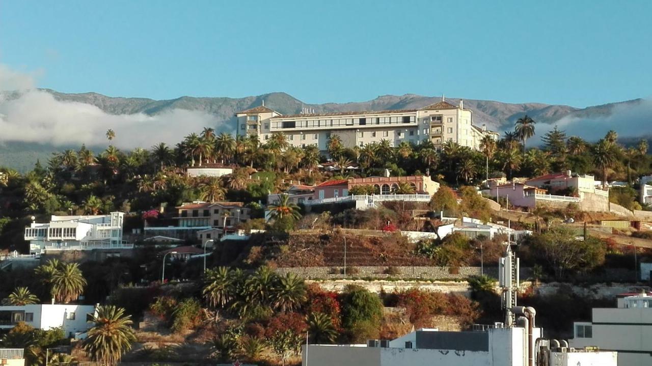 Apartamentos Girasol