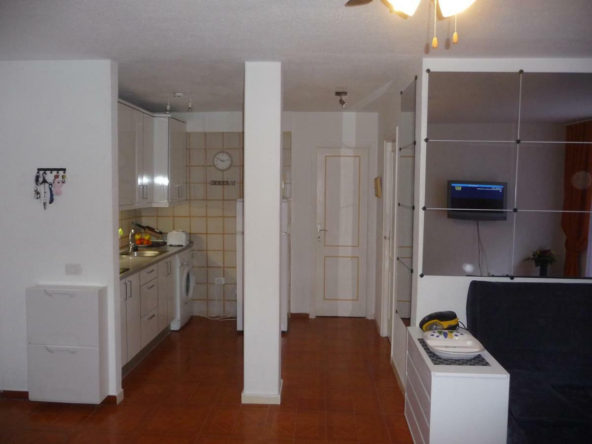 Martianez Apartment *