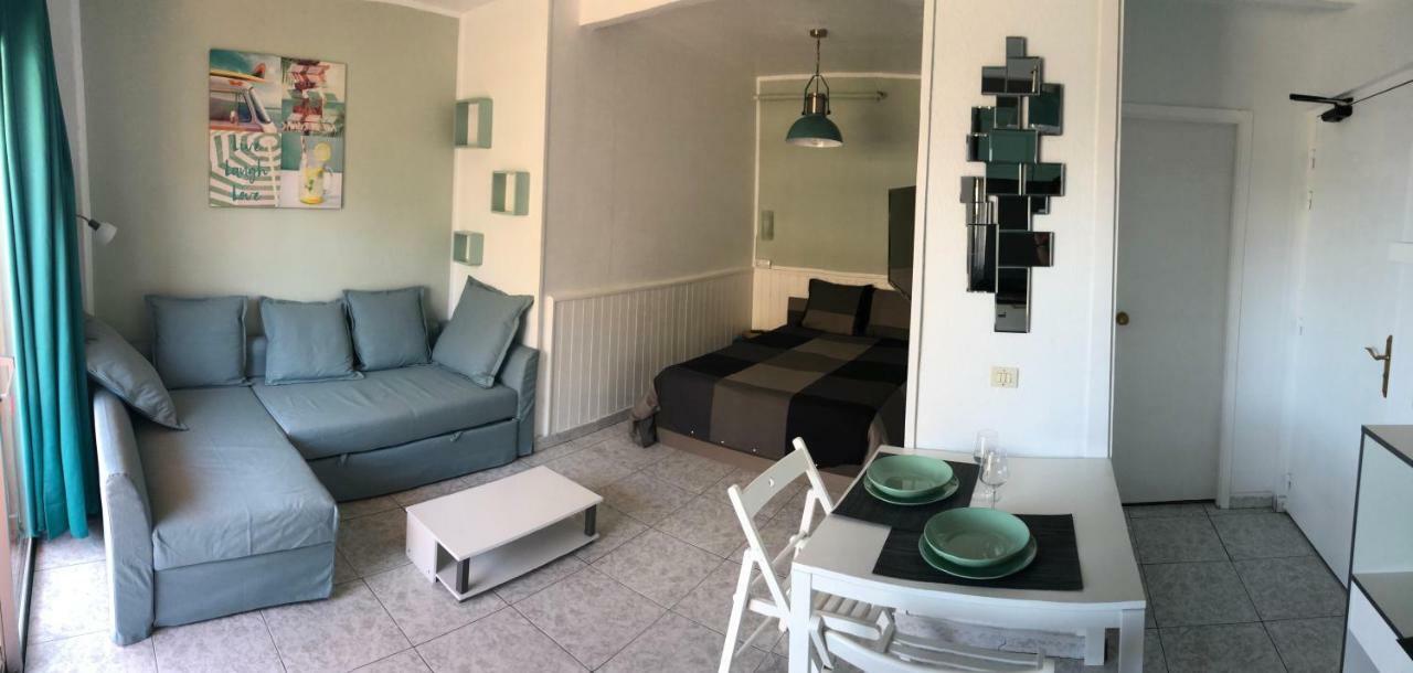 Apartment Magnificent Studio With A Terrace Overlooking The Sea! *
