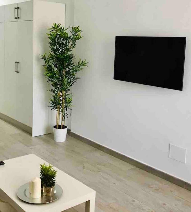 907 Estudio Con Terraza Martianez