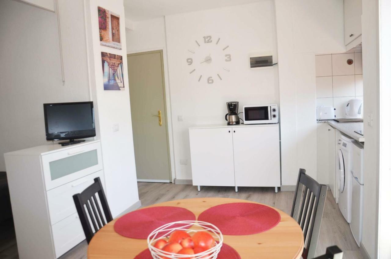 Sunshine Apartment *