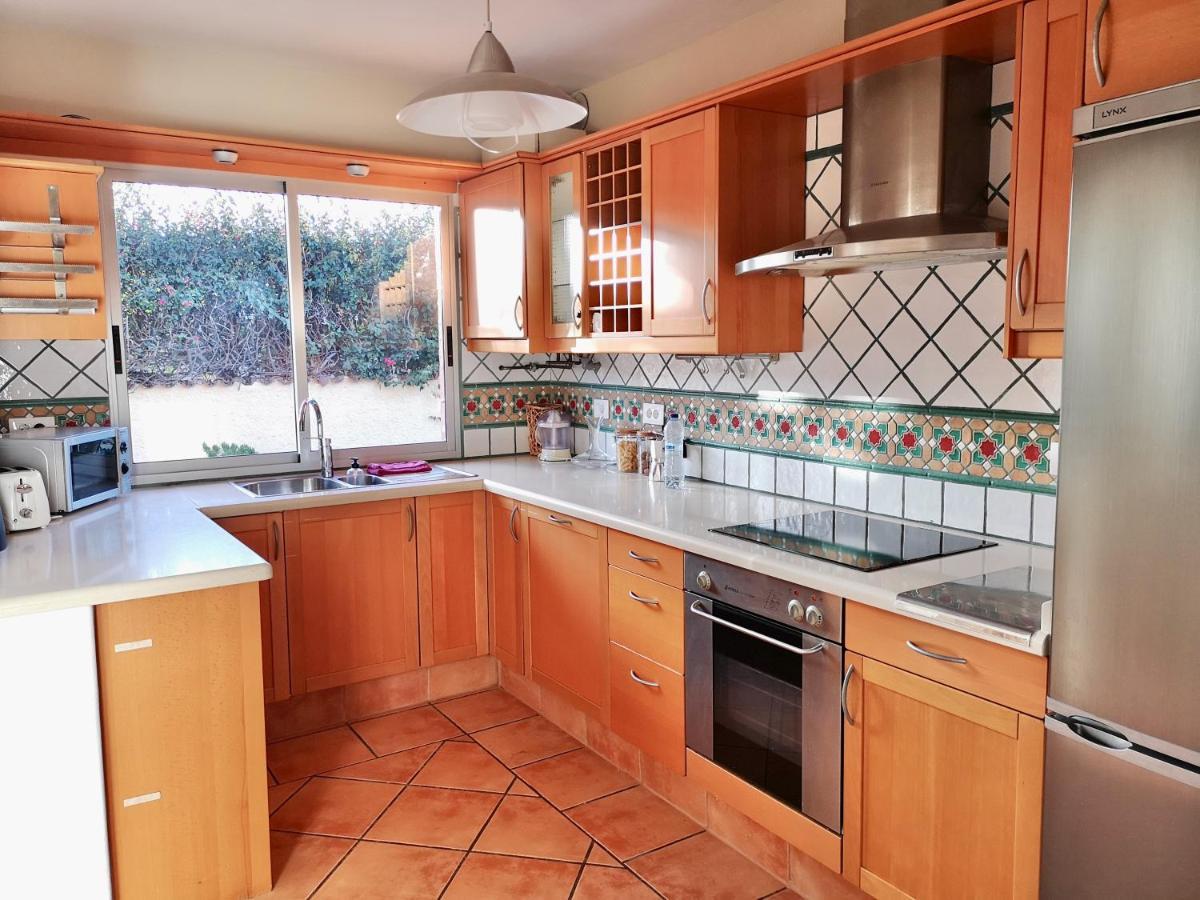 Wolf House Holiday home *