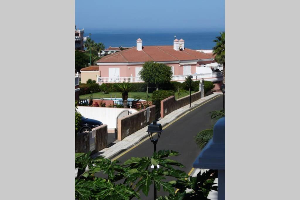 Quiet Apartament With Terrace And Pool *