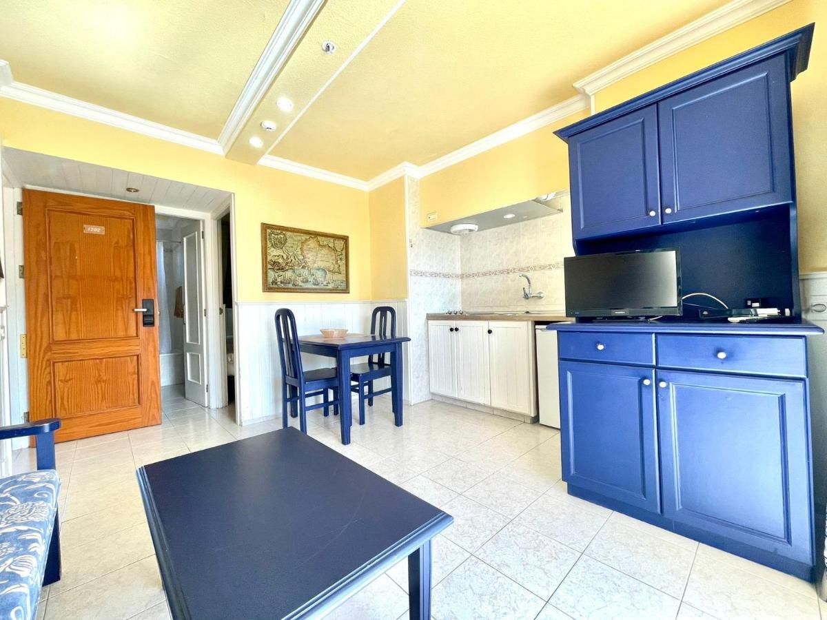 Apartamento Junto Al Mar, Con Balcon, En Playa Jardin Puerto De La Cruz *