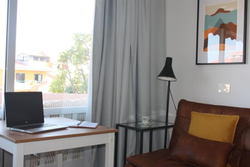 Apartment Puerto De La Cruz: Loft, Terraza Y Piscina Puerto de la Cruz (Tenerife)
