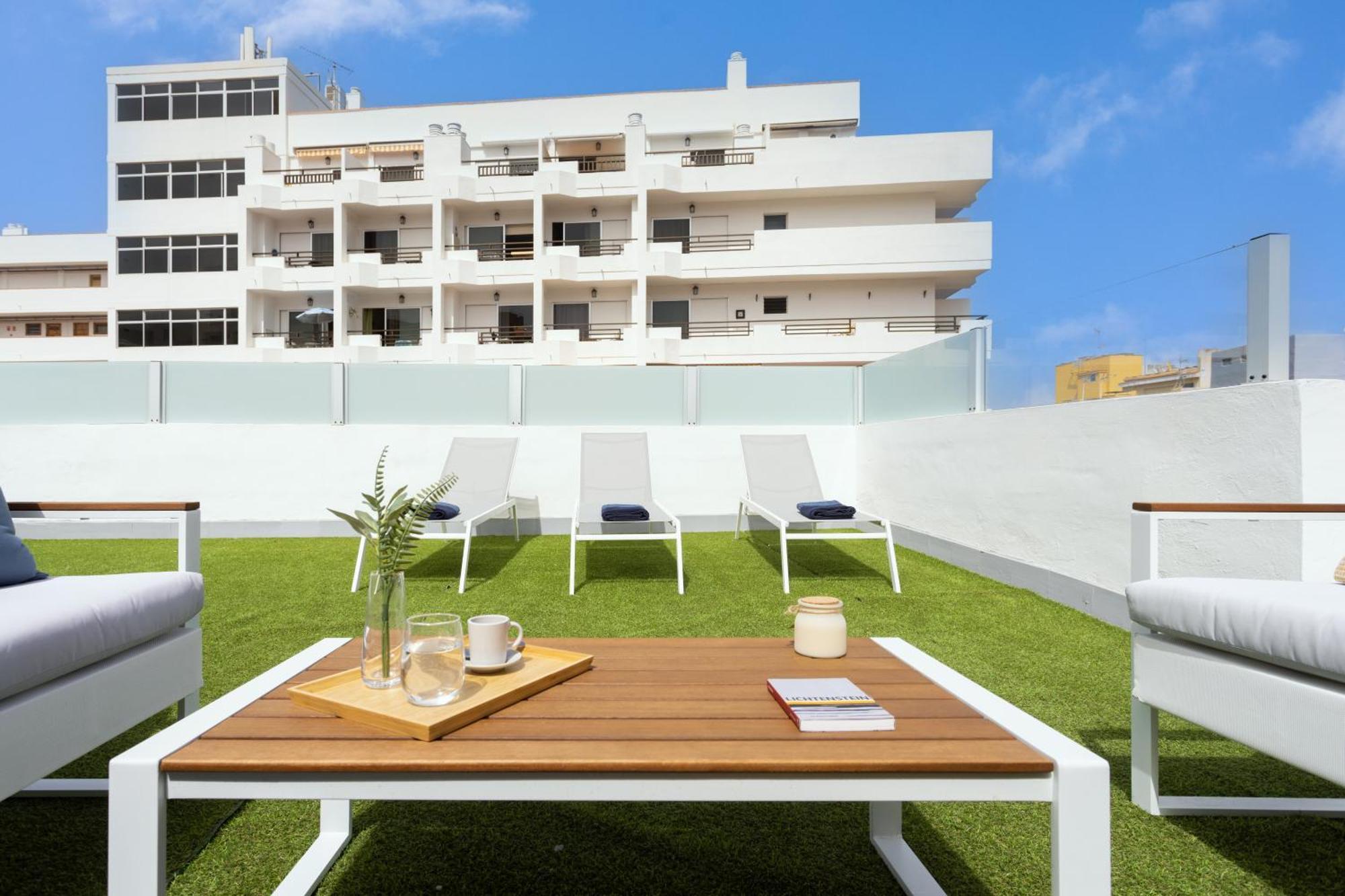 Daire Casacharco - New Design & Spacious, In Historic Heart Of Puerto Puerto de la Cruz (Tenerife)