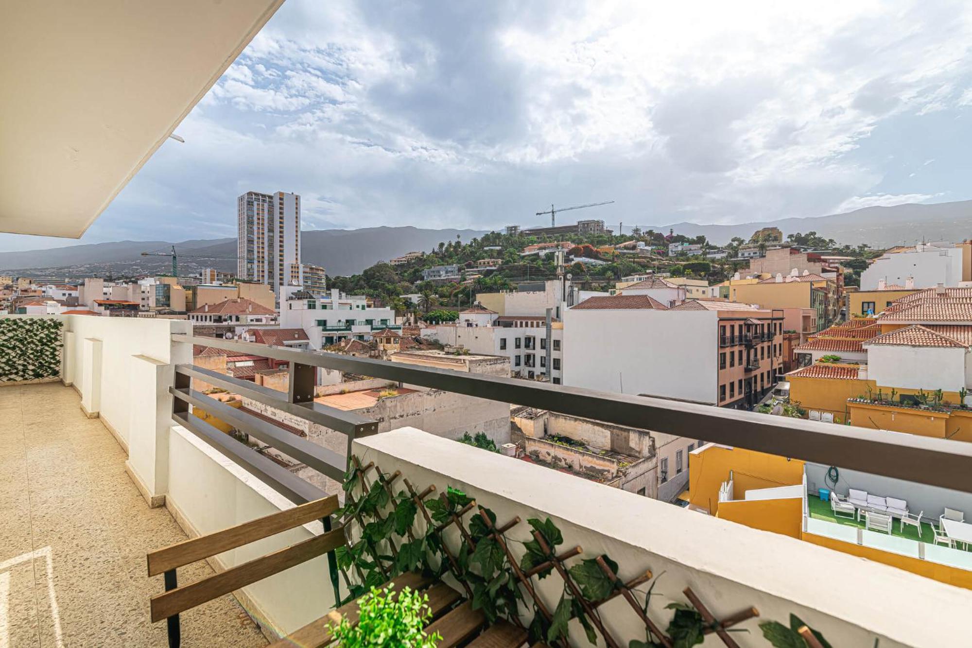 En Con Vistas A La Ciudad By Alterhome *